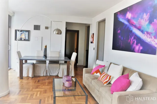 250 East 54th Street