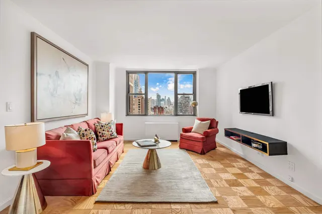 444 East 86th Street