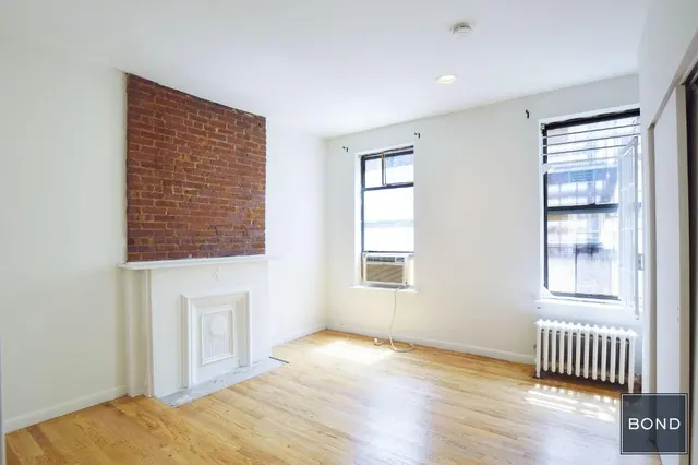 328 East 55th Street