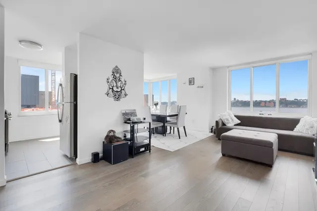 650 West 42nd Street