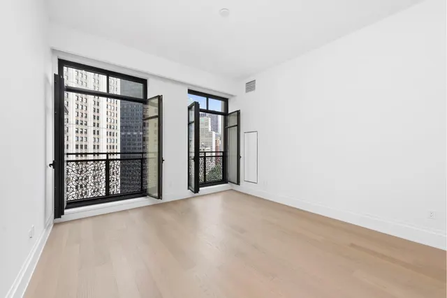 25 Park Row