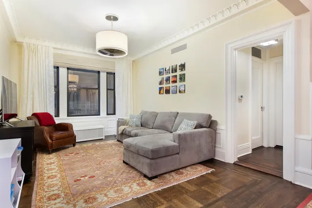 200 West 54th Street