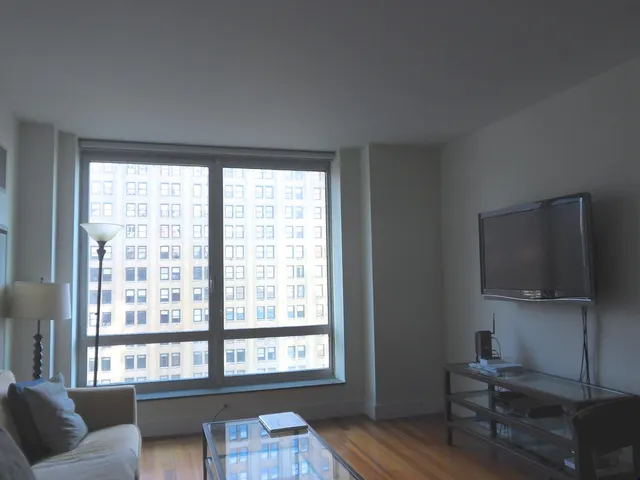 30 West Street