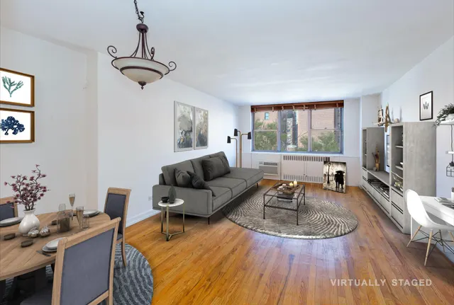 32 Gramercy Park South
