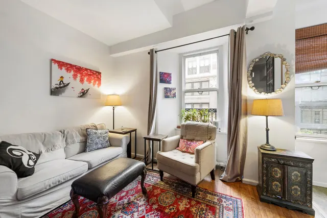 4 Lexington Avenue