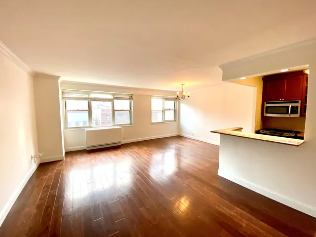 400 East 54th Street