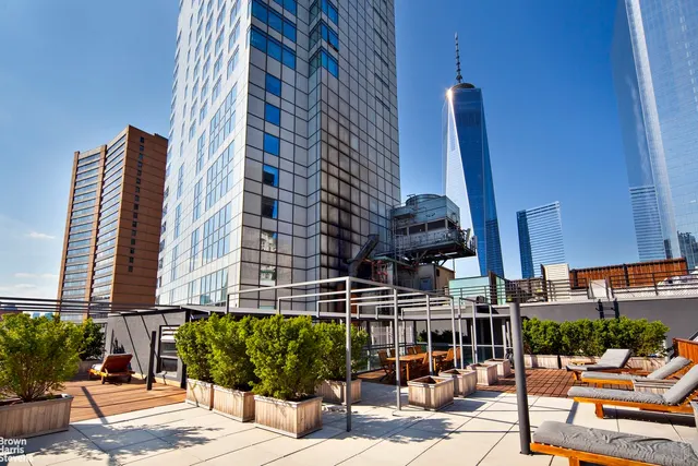 120 Greenwich Street