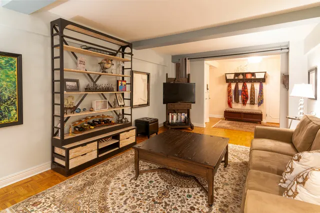 45 West 54th Street