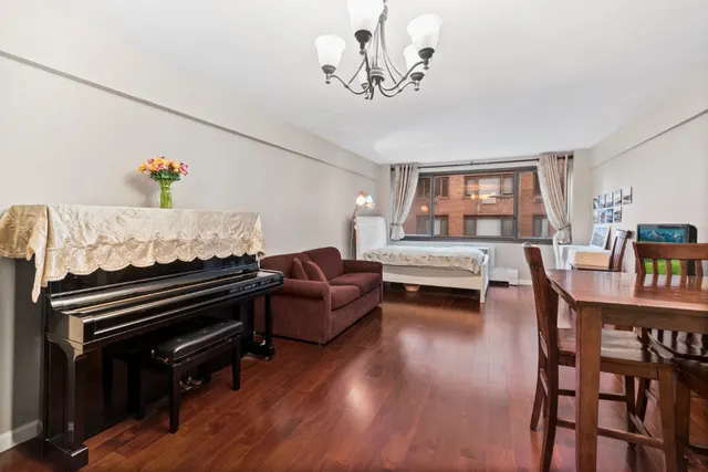 425 East 63rd Street