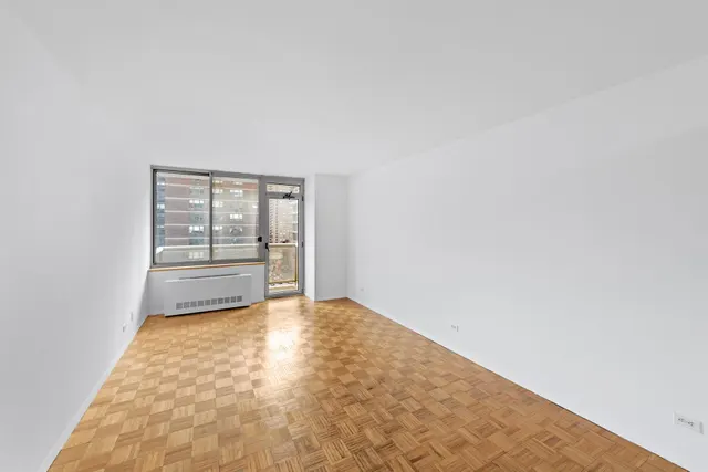 200 East 89th Street