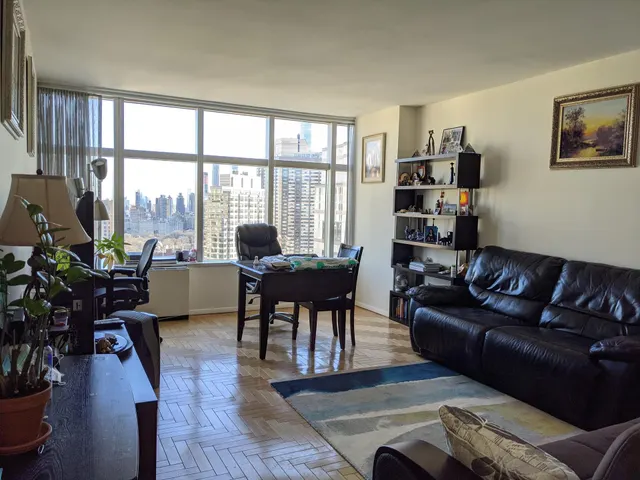 160 West 66th Street