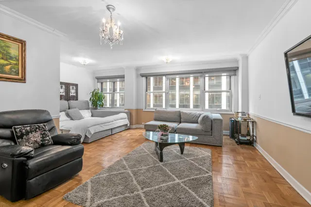 77 West 55th Street