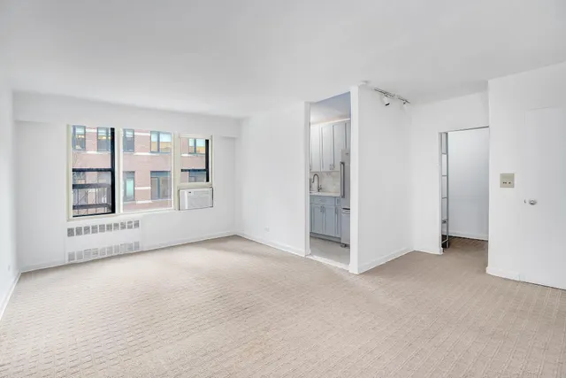 400 West 58th Street