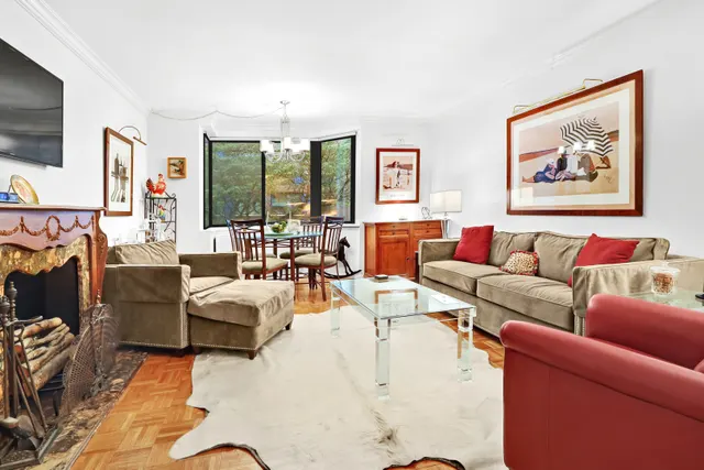 445 West 54th Street