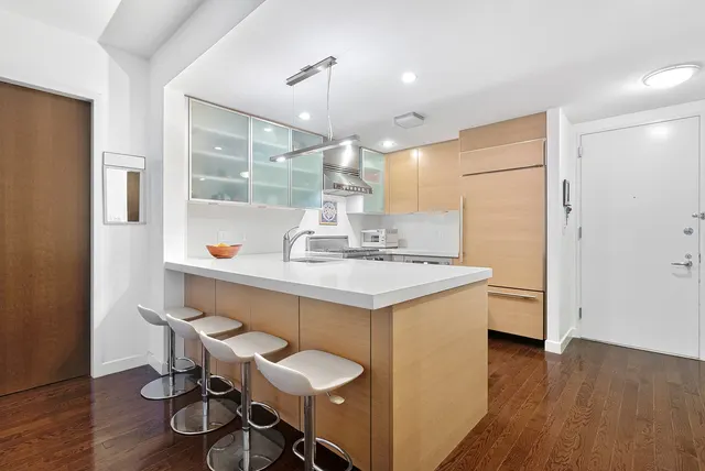 462 West 58th Street