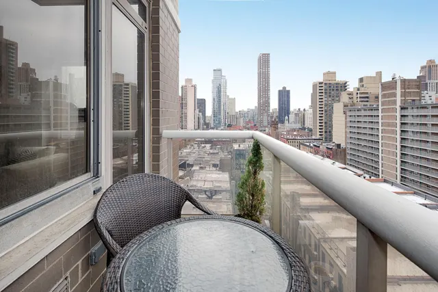 200 East 89th Street