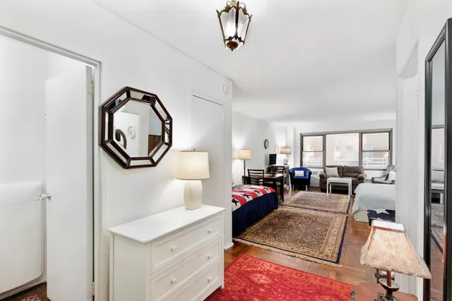 420 East 55th Street