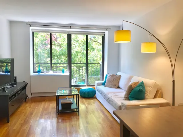 306 Mott Street