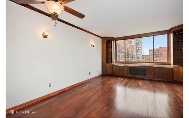 250 South End Avenue