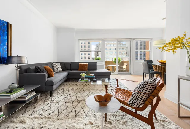 58 West 58th Street