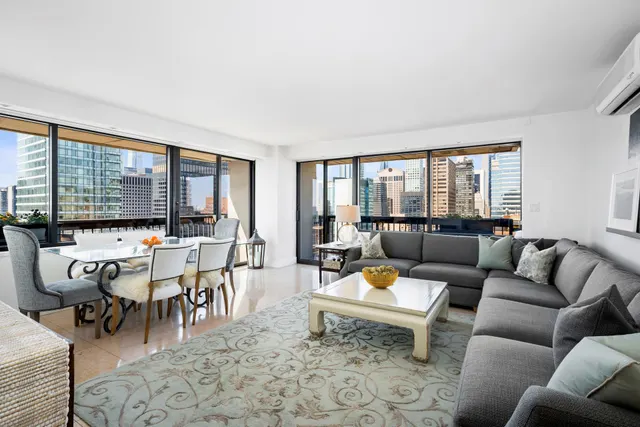 300 East 59th Street