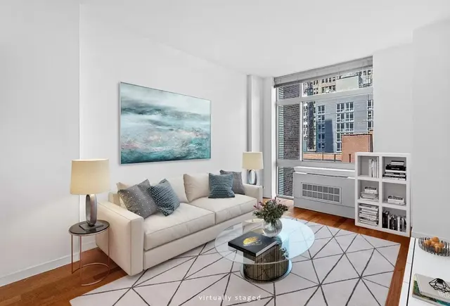 121 East 23rd Street