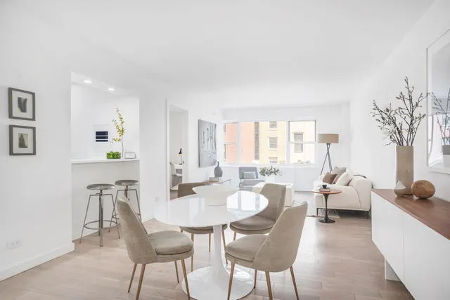 130 East 63rd Street