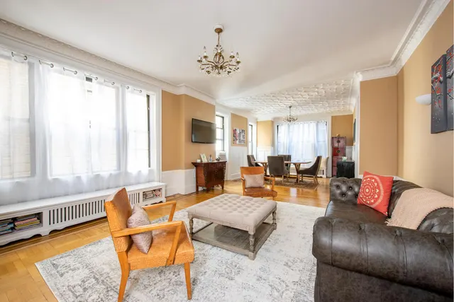 200 West 54th Street