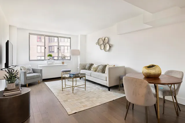 308 East 38th Street