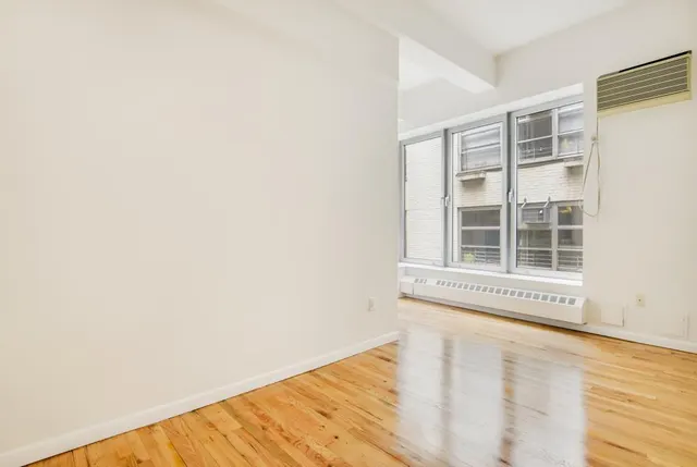 80 Nassau Street