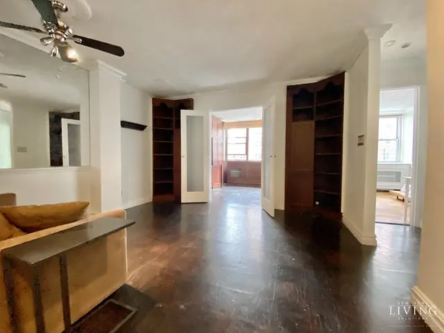32 Gramercy Park South