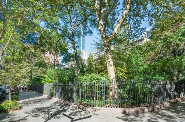 26 Gramercy Park South