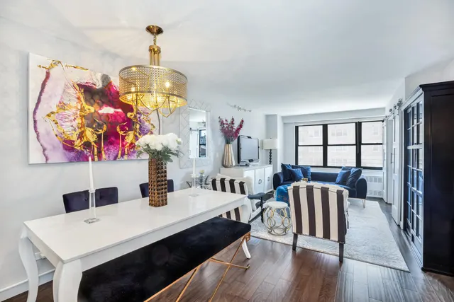 345 East 81st Street
