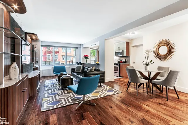33 Greenwich Avenue