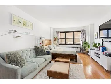 240 East 76th Street