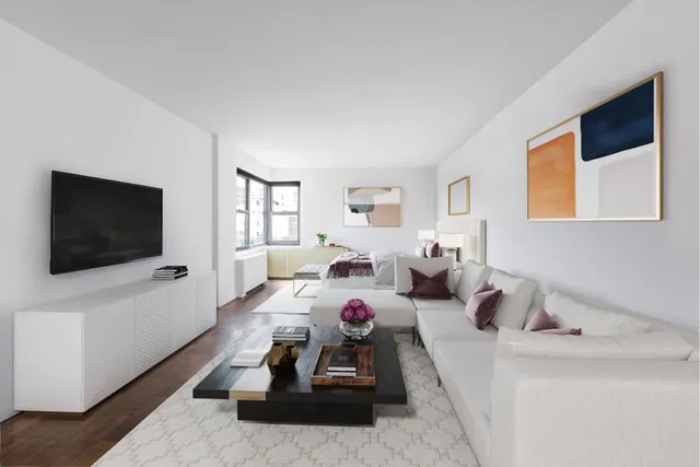 360 East 72nd Street