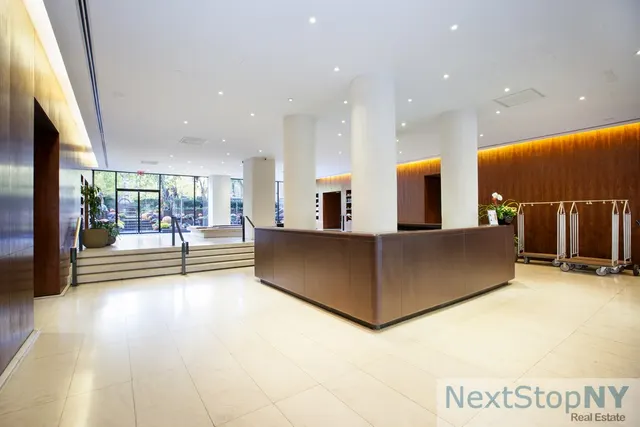 515 East 72nd Street