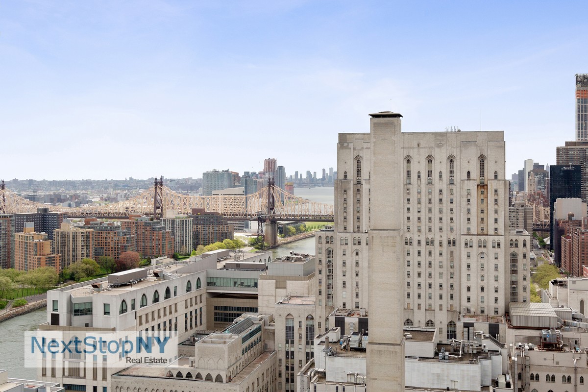 515 East 72nd Street