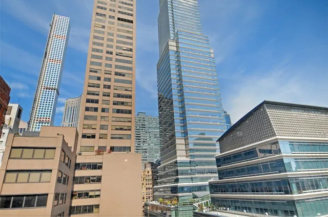 200 East 58th Street