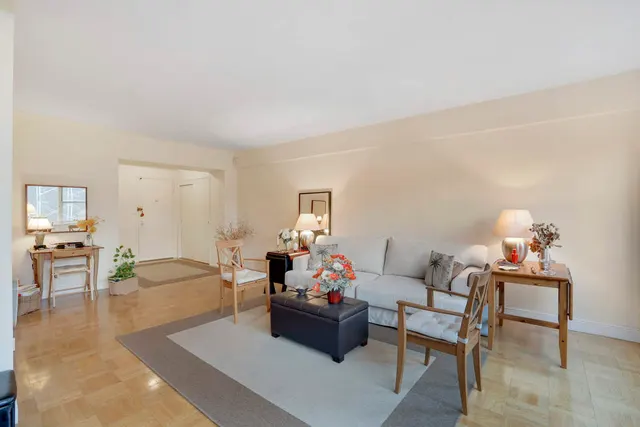 20 East 68th Street
