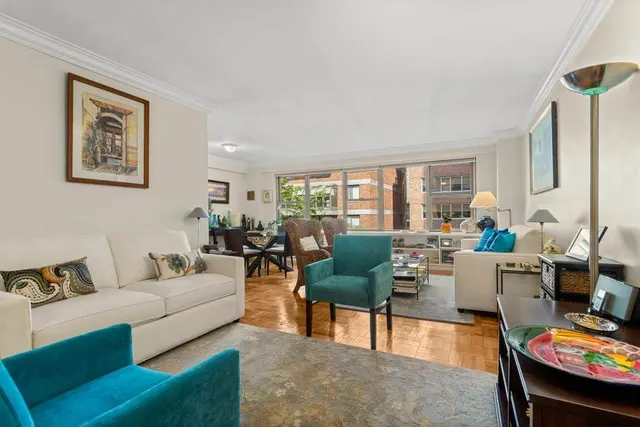 360 East 72nd Street
