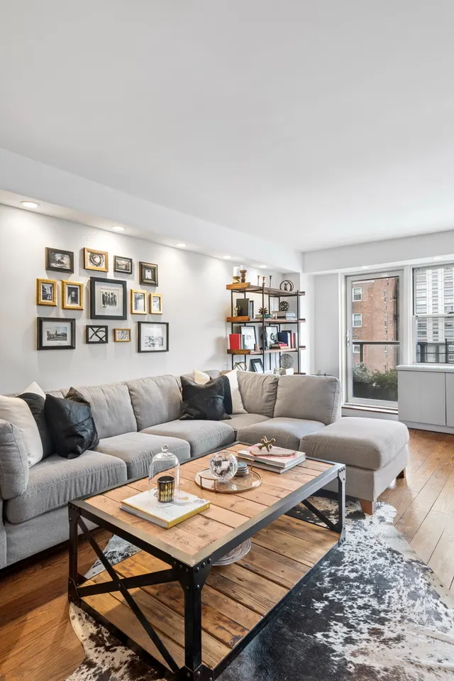 300 East 71st Street