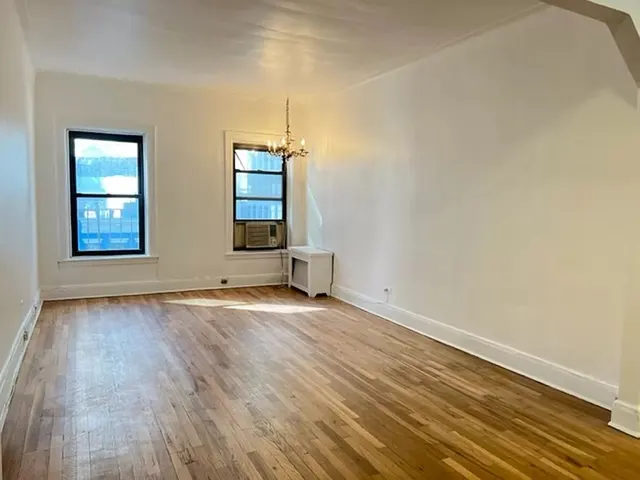 301 East 53 Street