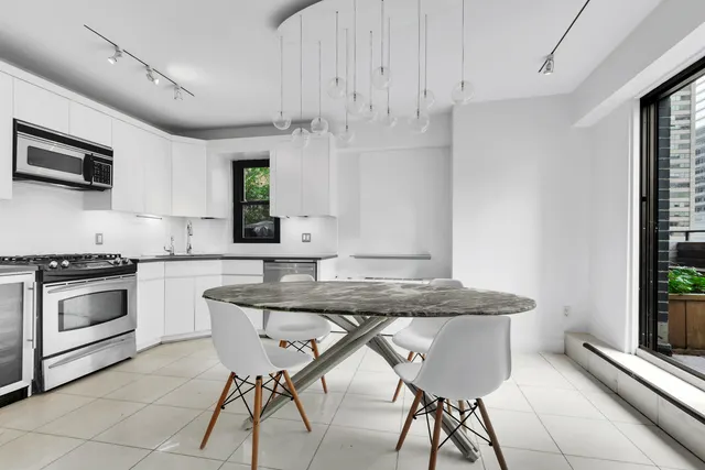 220 East 57th Street