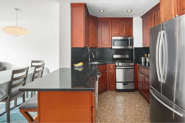 32 Gramercy Park South
