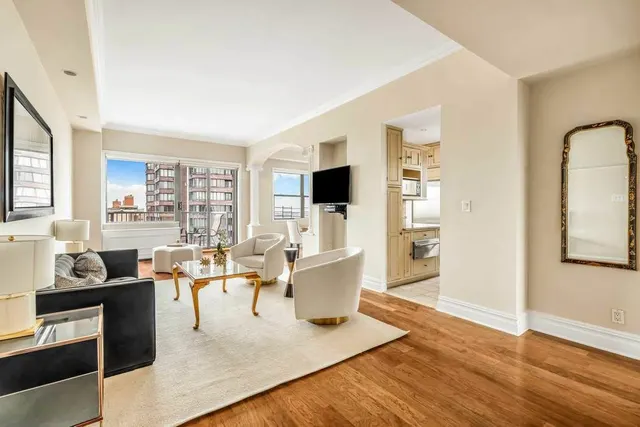 444 East 86th Street