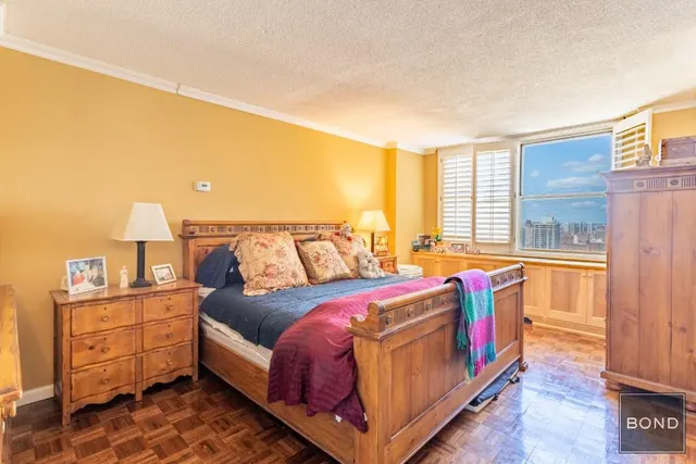 444 East 86th Street