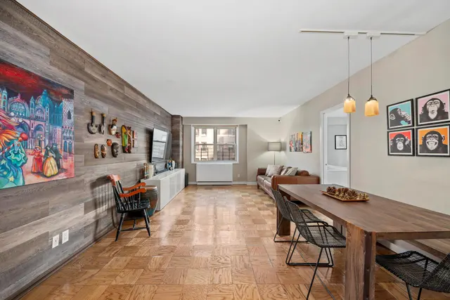 400 East 54th Street