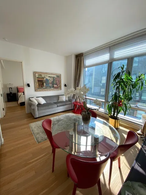 18 West 48th Street