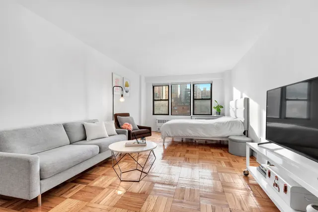 220 East 54th Street